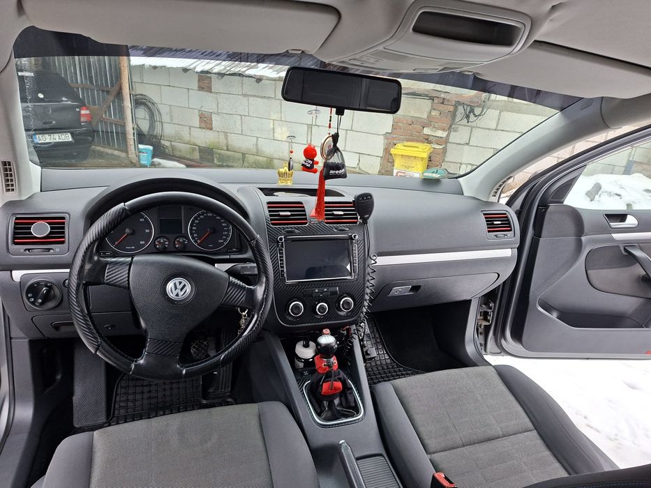 Vând golf 5 1.9 bls