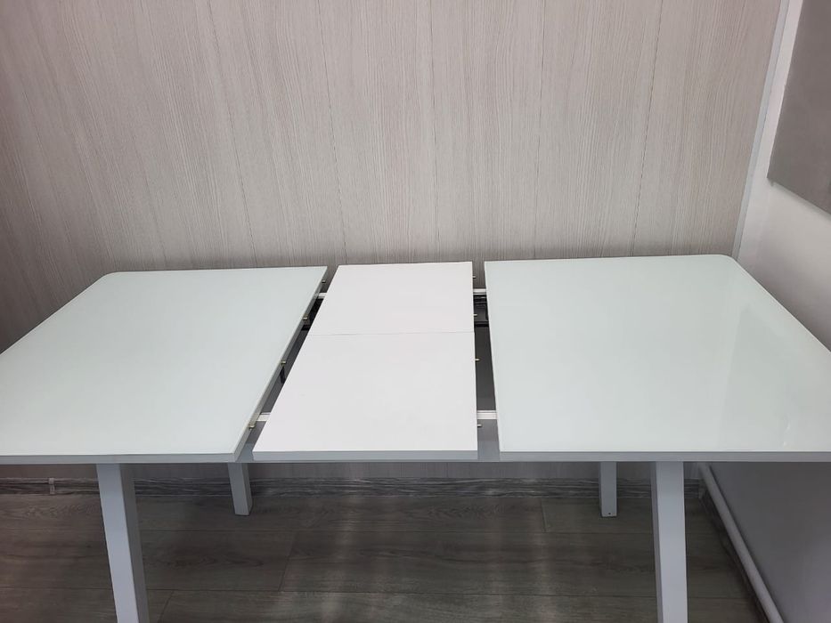 Стол обеденный (Россия)