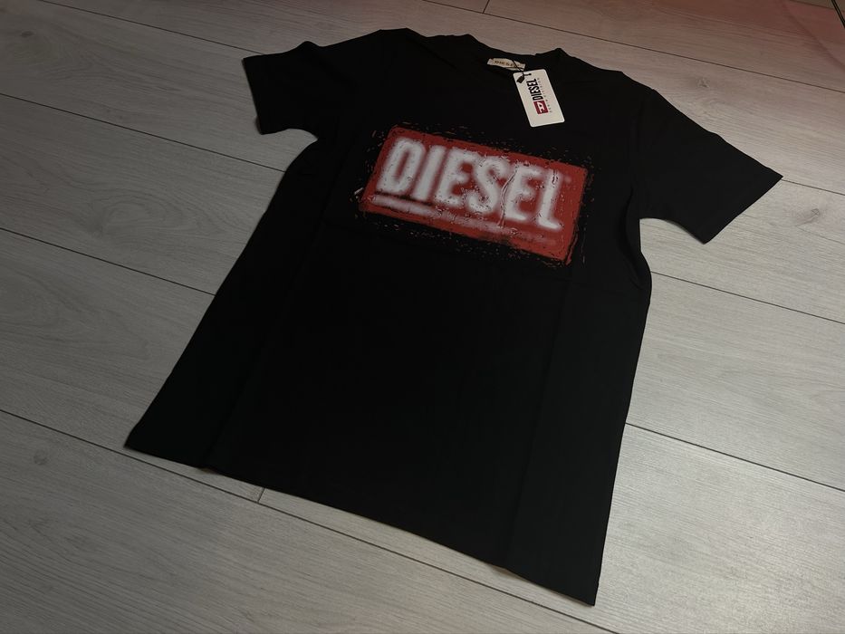 Tricou diesel black