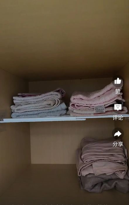 Продам полки в шкаф