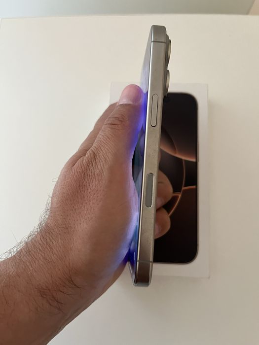 Iphone 16pro 128GB 92% bat