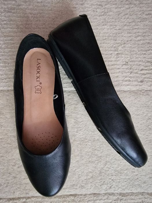 Balerini negri, 39, din piele