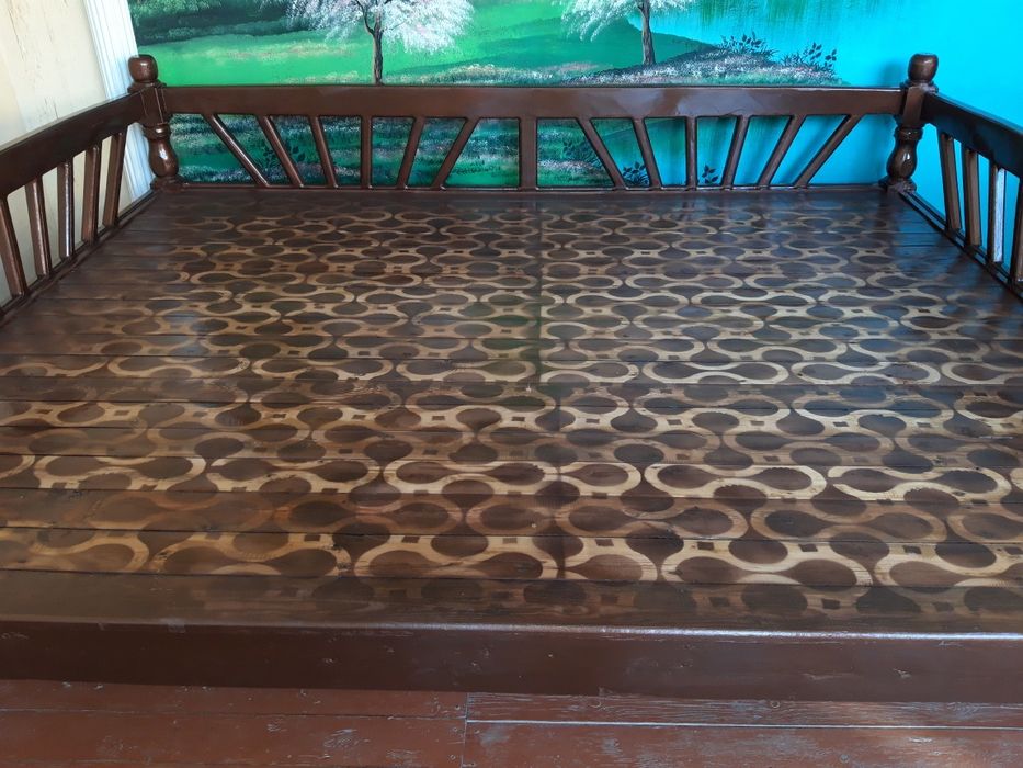 Ёгоч сури ховли учун