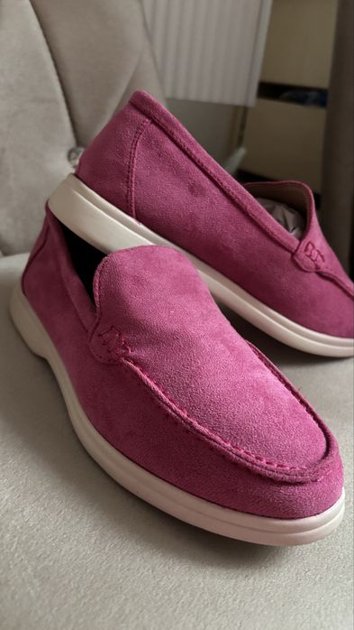 Лоферы женские 37 р