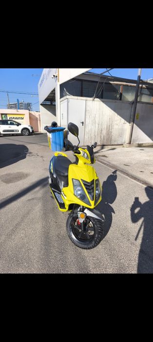 Scuter Explorer 49cc