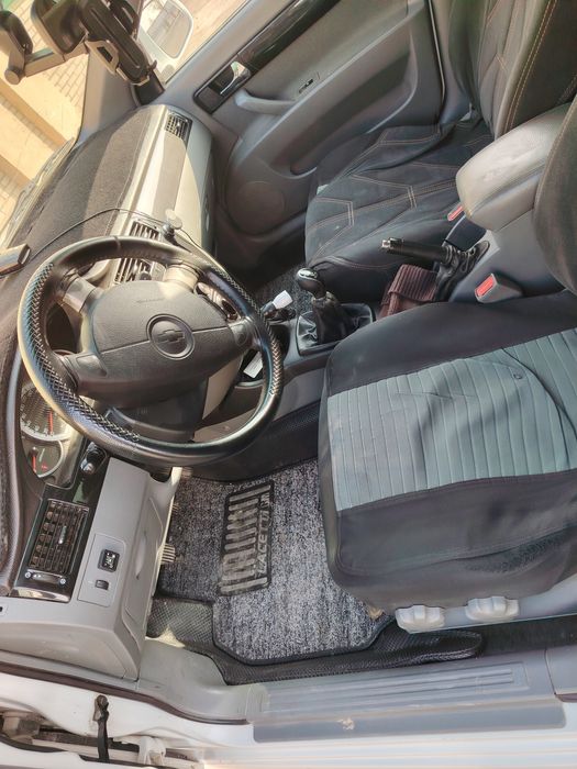 Genta sotiladi yili 2014  narxi 90 mln