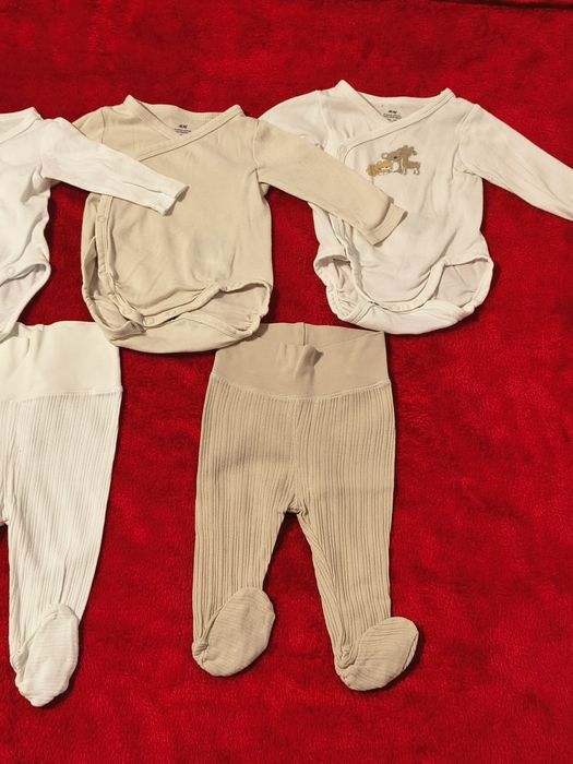 Set H&M body cu pantalon, mărime 56