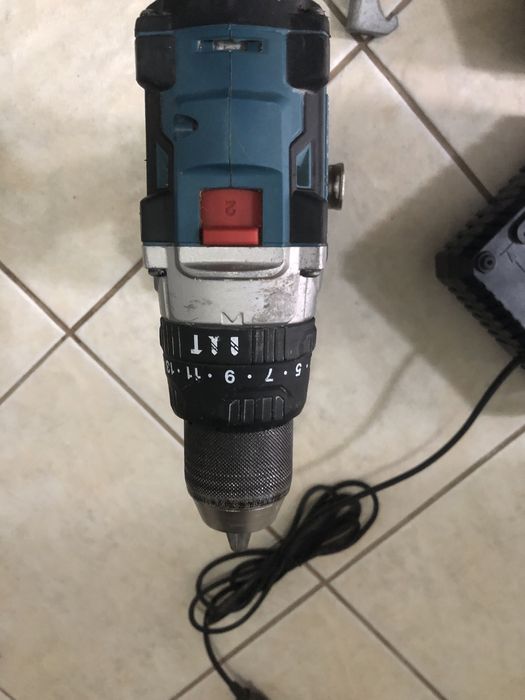 Filetanta cu percuție Erbauer ECDT 18 Li 2