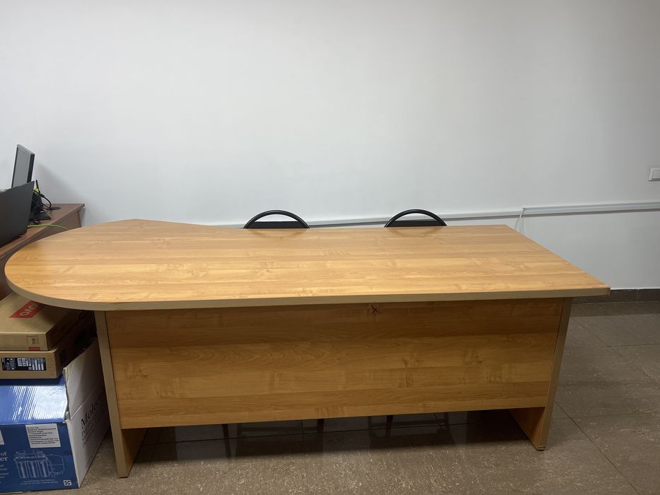 Стол руководителя