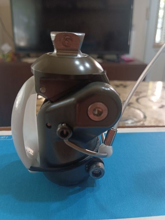 Колянен ключ с движение.