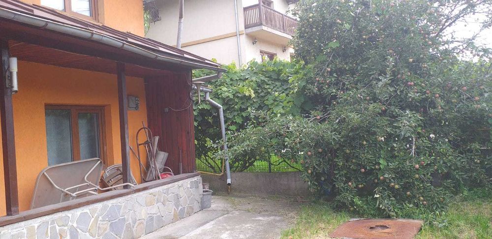 Vila la munte pe DN1 la8 km de Sinaia