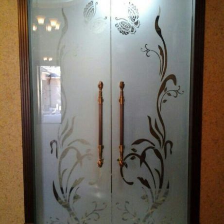 Акфа имзо эшик ром витражлар ясаб ўрнатамиз
