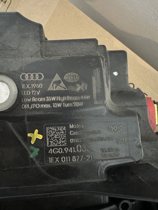 Far stanga original  Audi A6 C7 4G matrix Europa