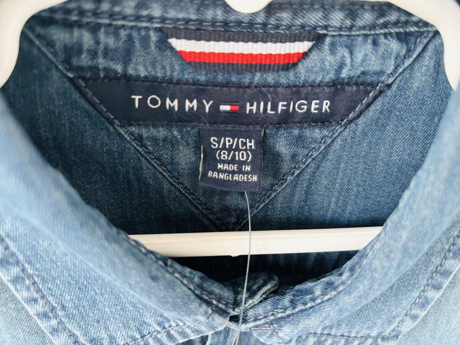 Vand camasa denim Tommy Hilfiger 8-10 ani noua