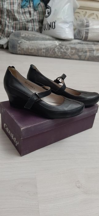 Продажа туфель, новые