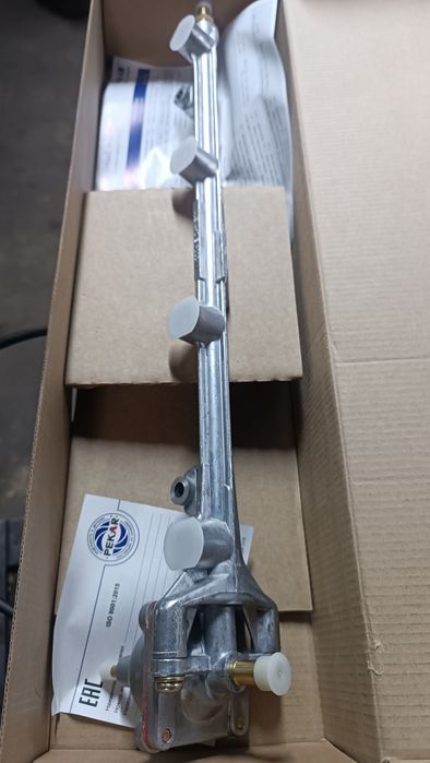 Топливная рампа Газель,УАЗ,Волга