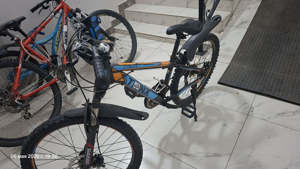 TRINX Striker — Мощный скоросной байк