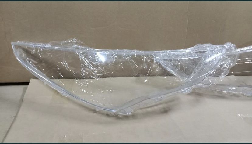 Стекло фары Hyundai Accent 20-