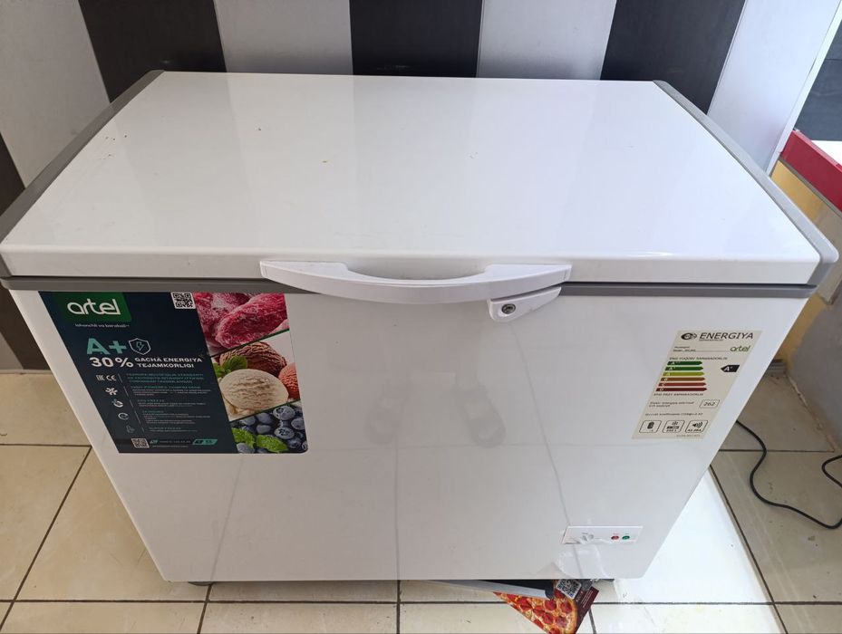 muzlatgich sotiladi yangi