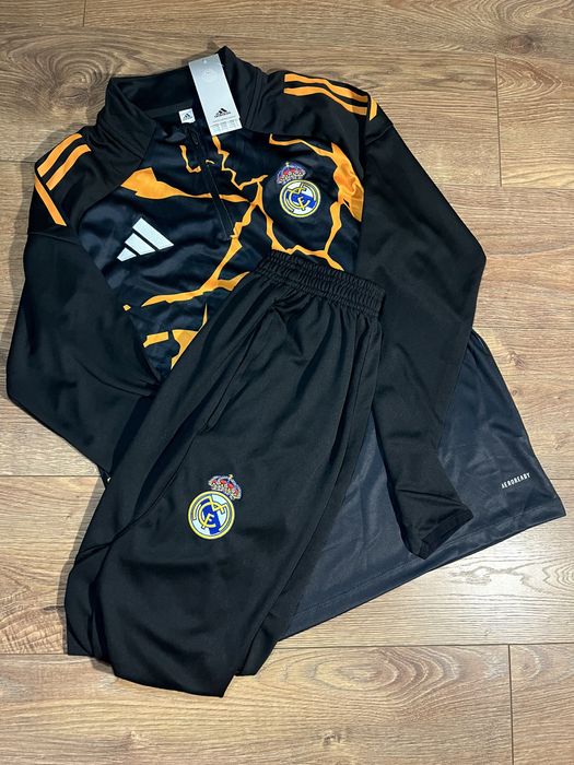 Екип на Реал Мадрид Avengers