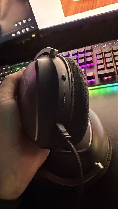 Casti Gaming Asus Rog Delta Core