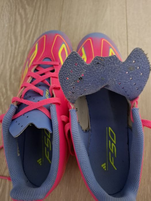 încălțăminte fotbal Adidas