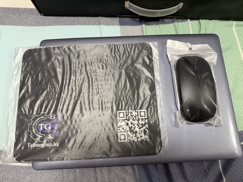 Абсолютно новый ноутбук