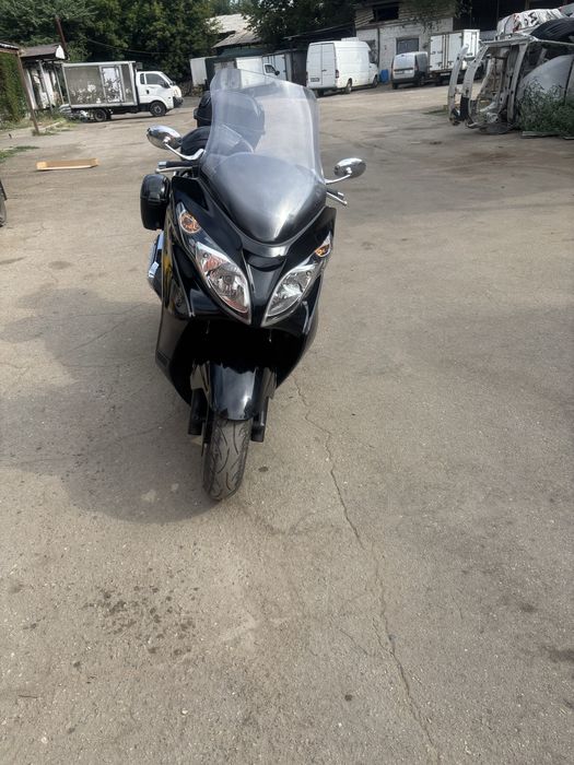 Продам махси скутер