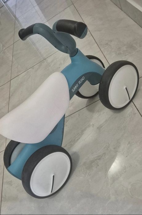Bicicleta de echilibru, Lorelli Sunny Road,