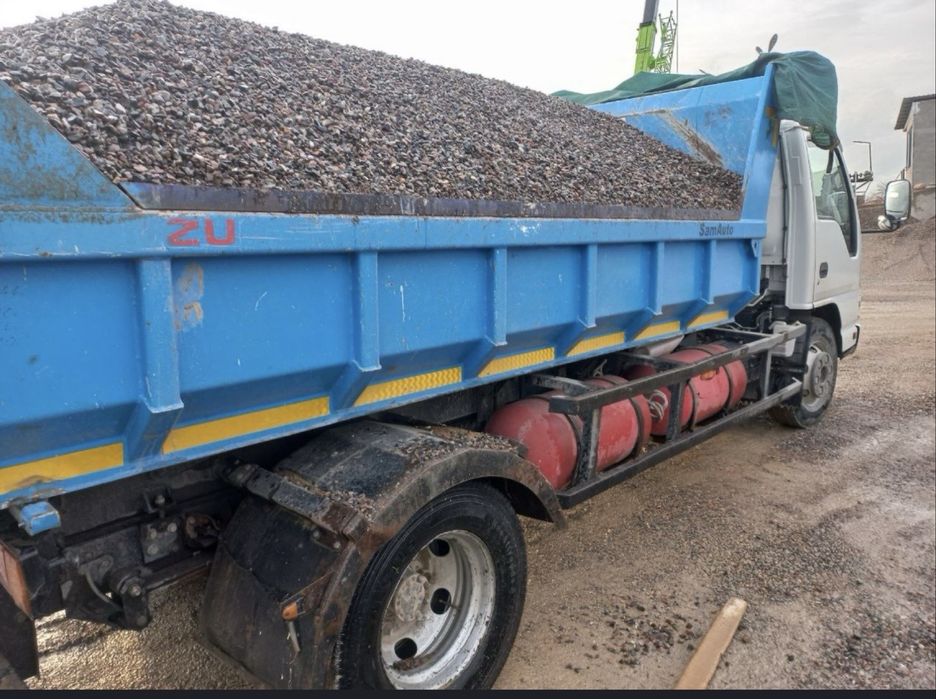 Shebin kompot klines stroi musor vivoz isuzi 5m3