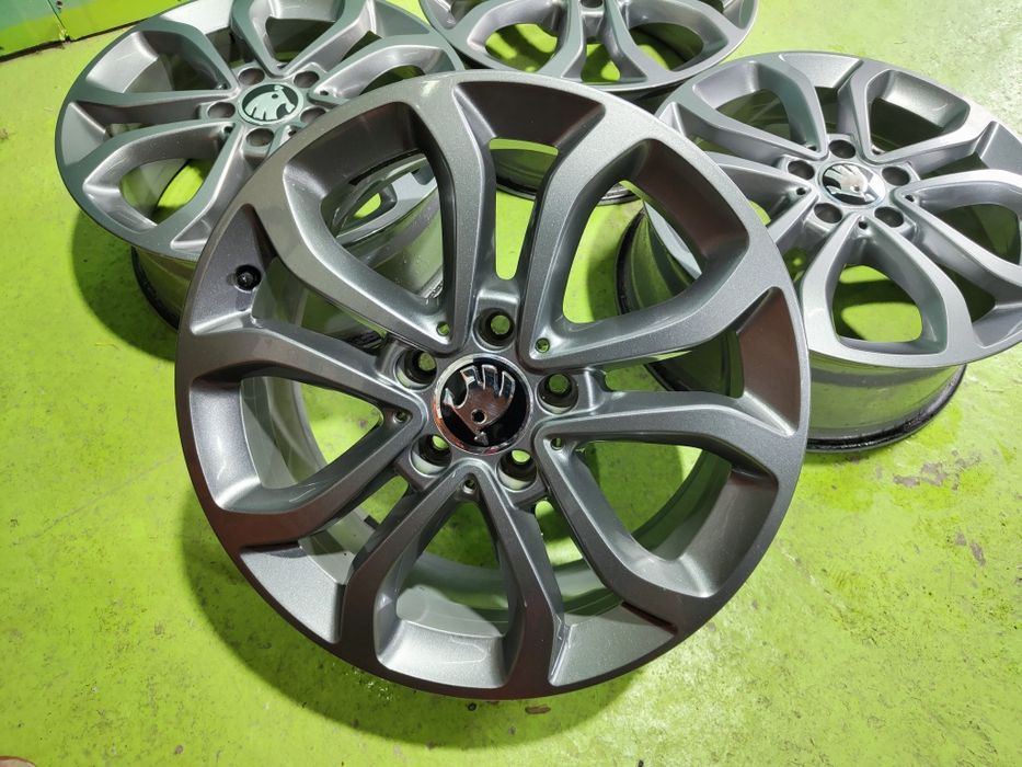 17 5x112 Skoda лети джанти 5х112 шкода