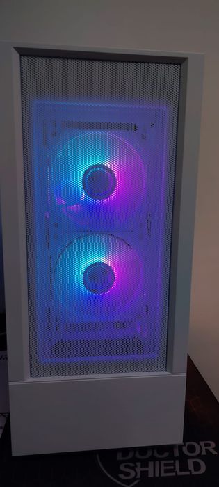 PC Gaming ZMEU Super Esports Edition, AMD Ryzen 5 5600 3.5GHz, 32GB DDR4, 1000GB SSD, RTX 5060 8GB GDDR7, Iluminare RGB