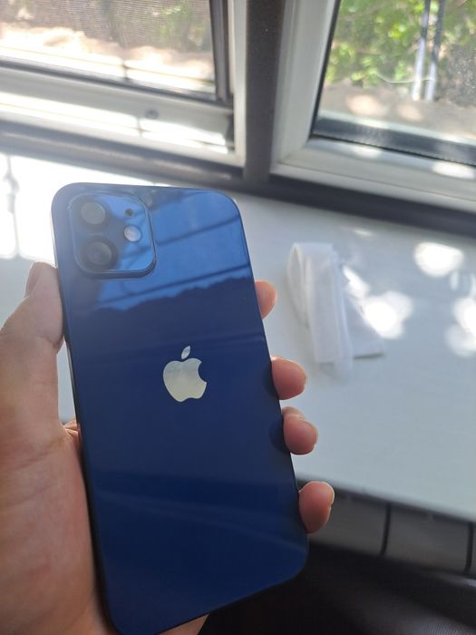 Iphone 12 +коробка, шнур