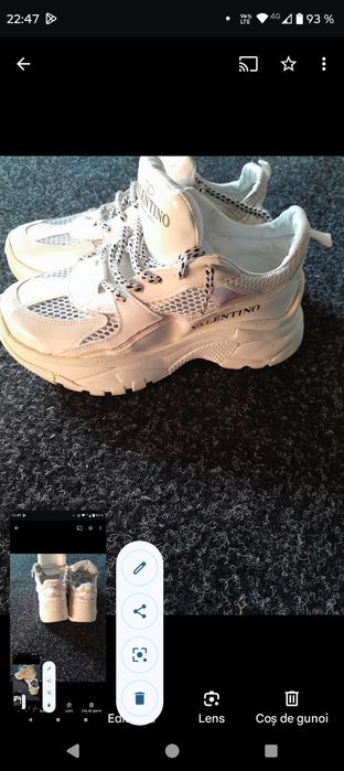 Adidași, bine întreținut, calitate superioara