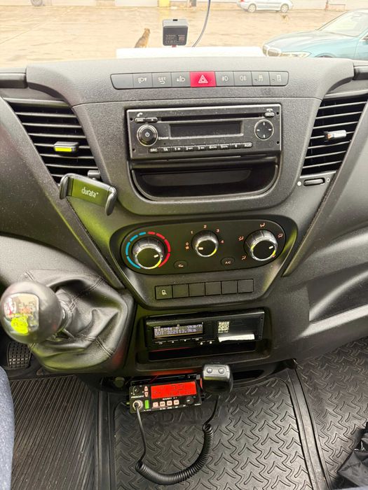 Model unicat Iveco Daily 2018 Mini-Tir/Auto platforma/Platforma auto