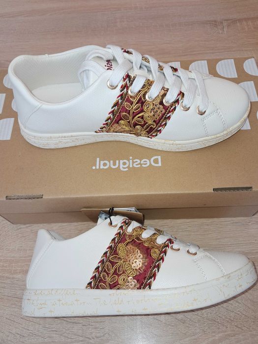 Desigual Нови, оригинални, с етикет!