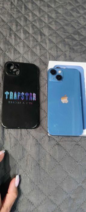 Телефон айфон 13