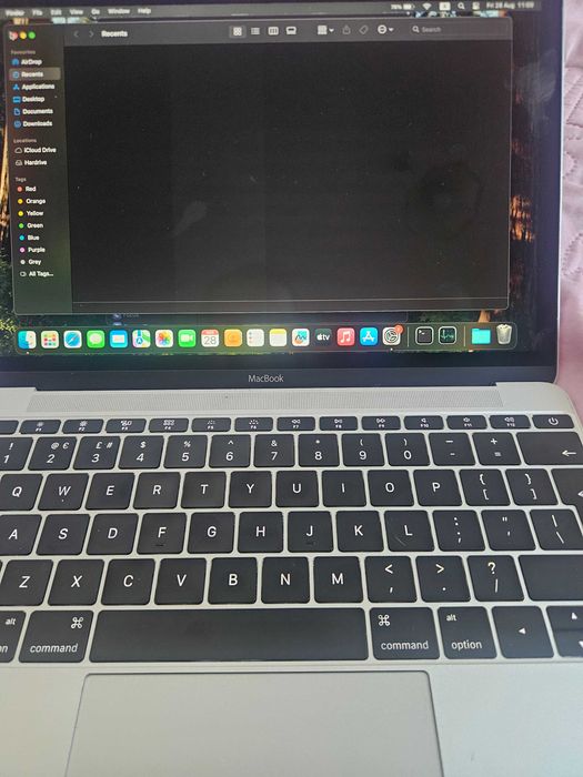 Macbook 12 Retina, Много добър външен вид, Mac OS 15 Sequoia