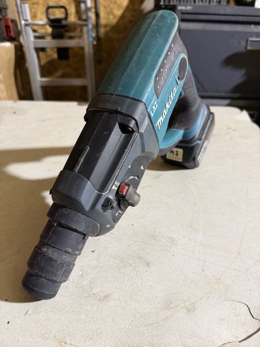 Rotopercutor makita