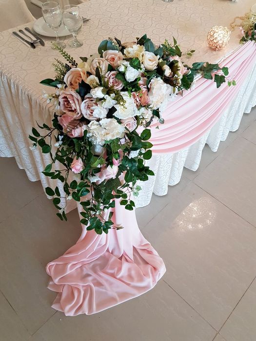 Aranjamente florale preziudiu