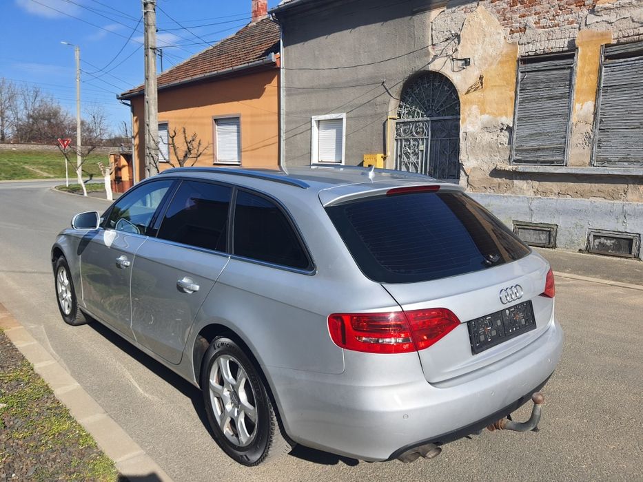 Audi A4 2.0 tdi, 143 cp, euro5, an 2011