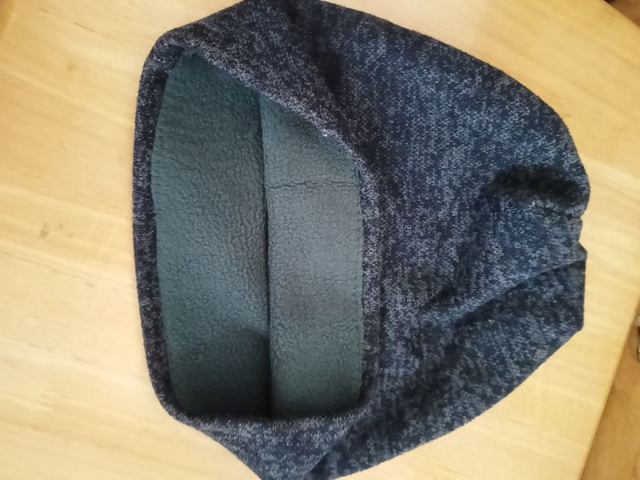 Продам женские шапки