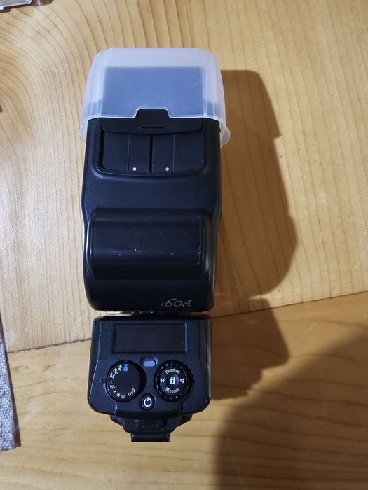 Фотоапарат а6000