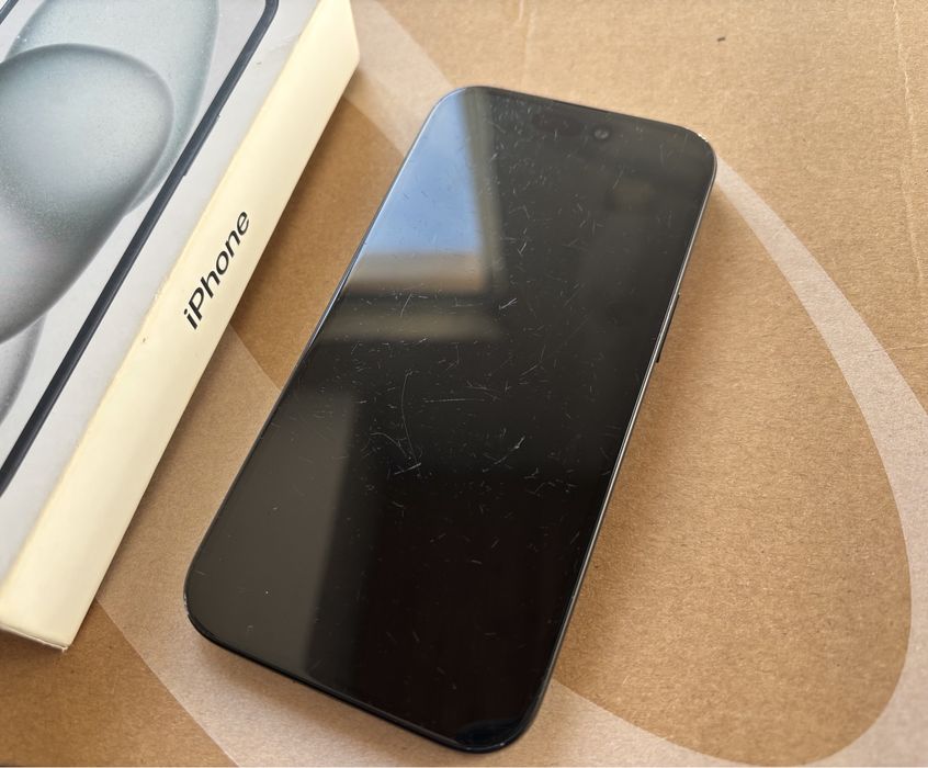 IPhone 128GB - за части