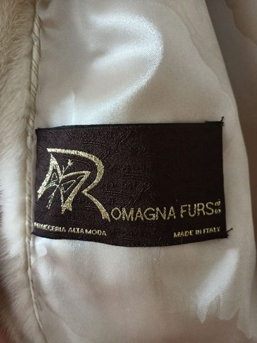 Шуба норковая белая