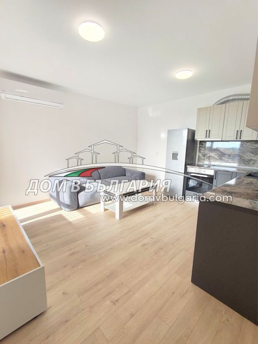 Дава се под наем Двустаен апартамент в Варна, м-т Пчелина - 60 кв.м за 433.5 € - Снимка #1