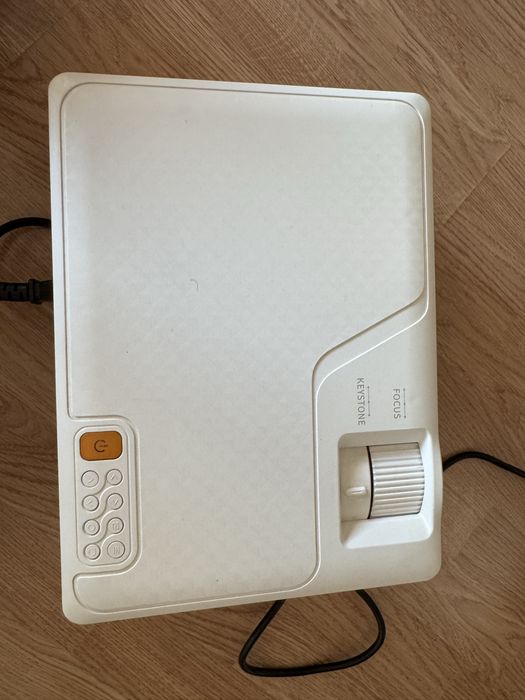 Проектор Everycom YG625A