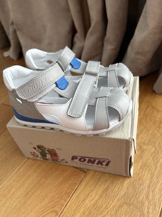 Чисто нови сандали Ponki 26 номер ест. кожа