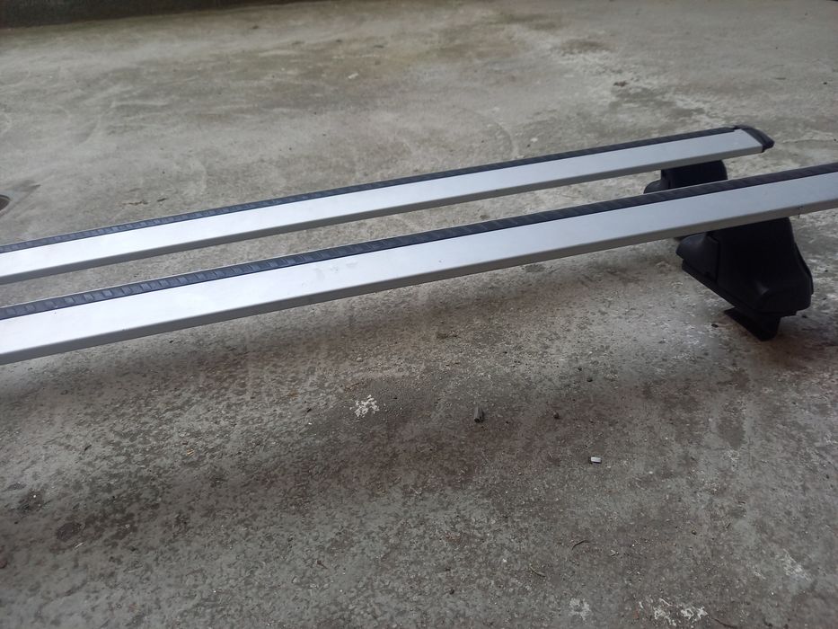 Оригинален багажник за кола THULE за TOYOTA RAV 4 2015г.