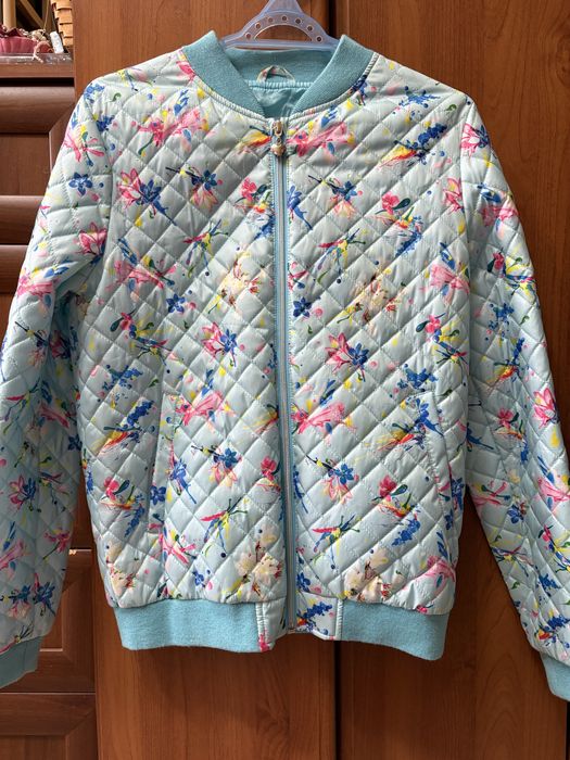 Весення куртка для девочки